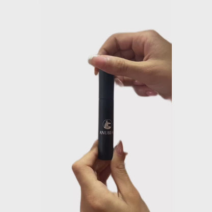 eyelash serum